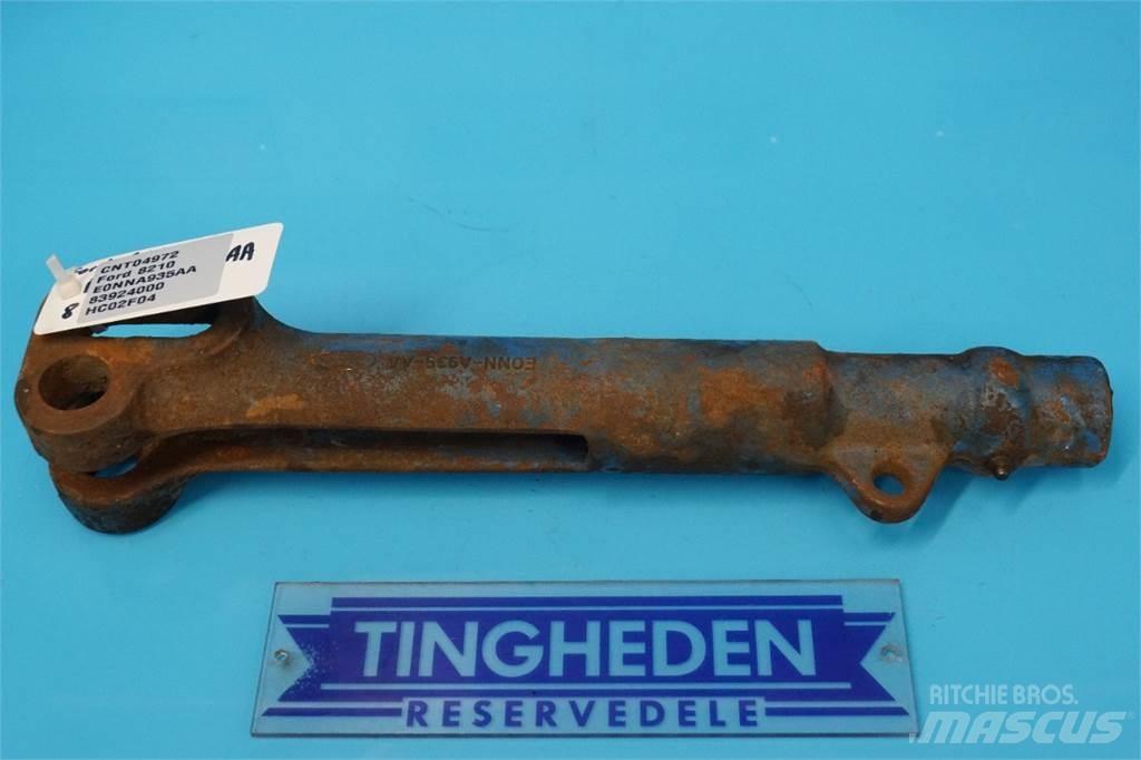 Ford 8210 Lisävarusteet ja komponentit