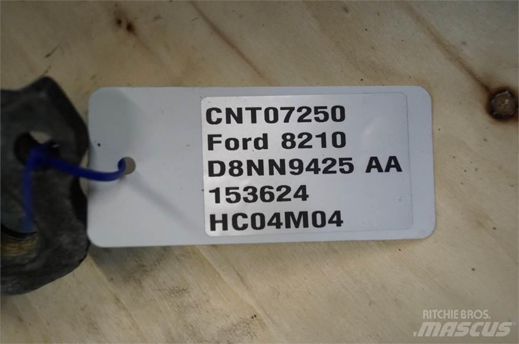 Ford 8210 Moottorit
