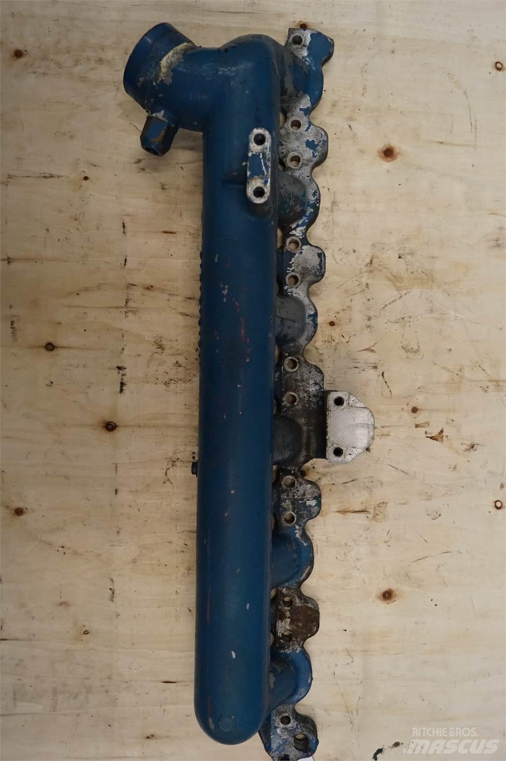 Ford 8210 Moottorit