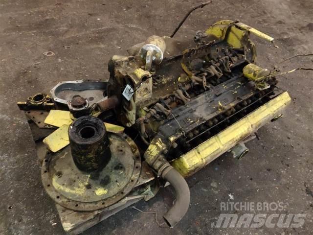 Ford Trader 590E Moottorit