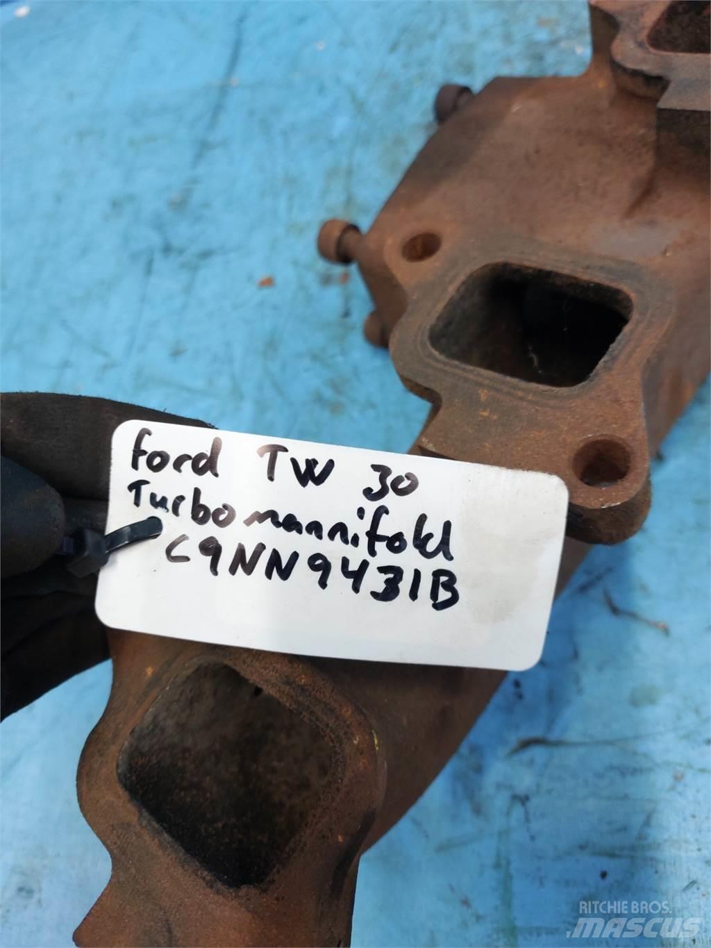 Ford TW 30 Moottorit
