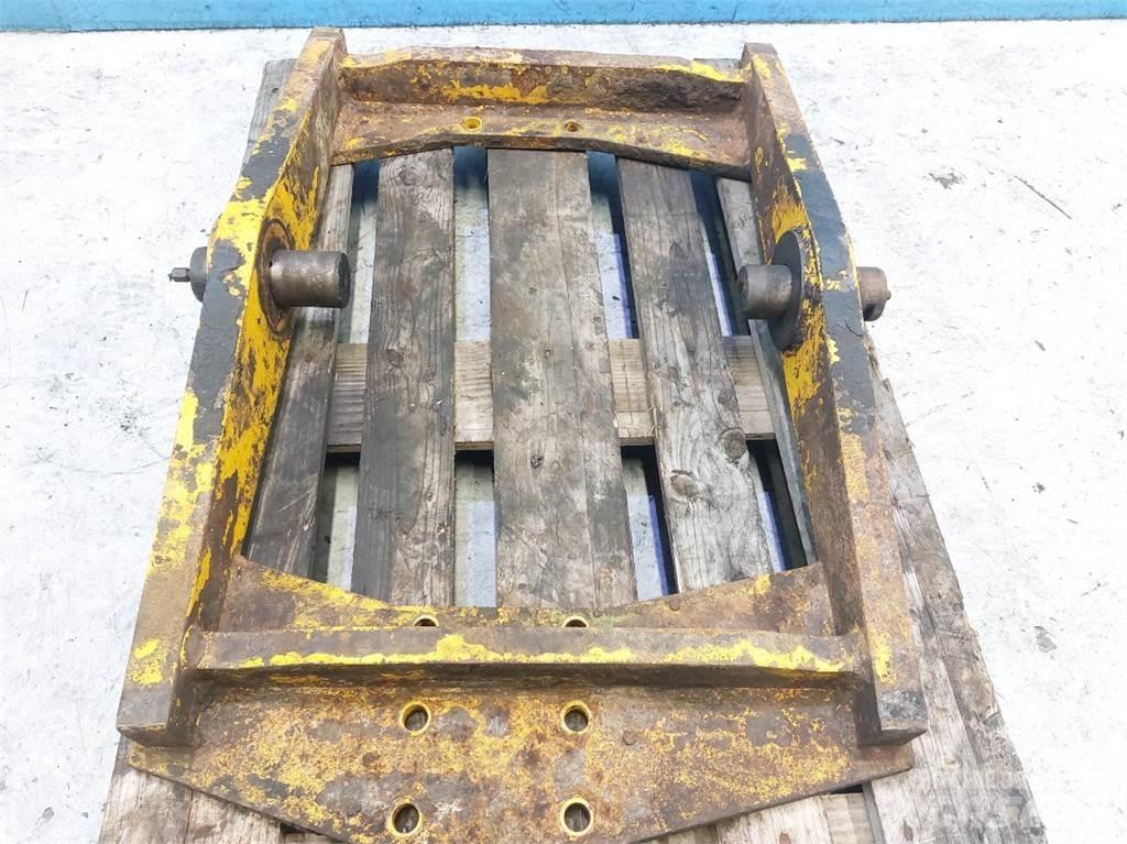 Hannonag 44C Akselit
