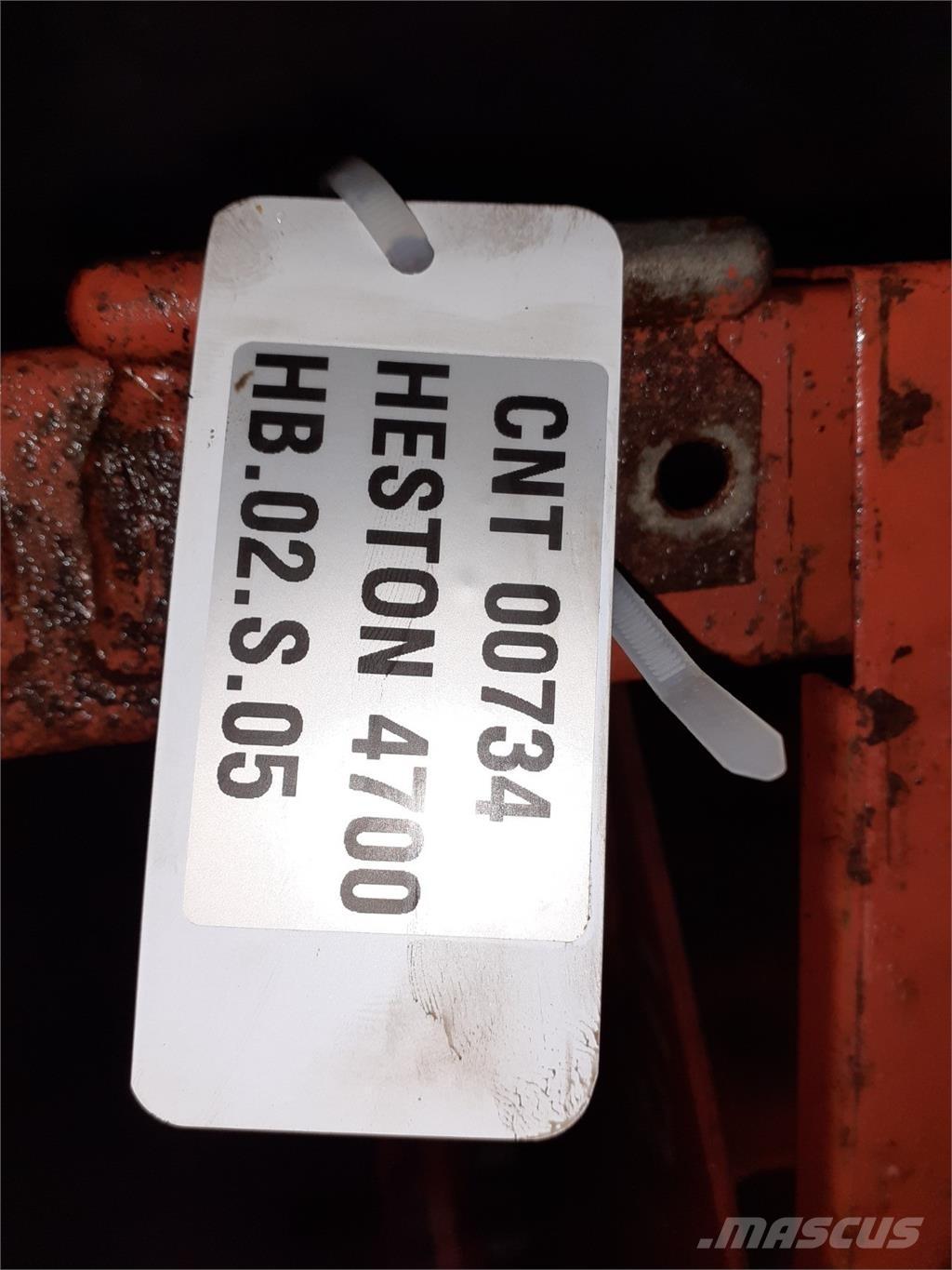Hesston 4700 Muut heinä- ja tuorerehukoneet