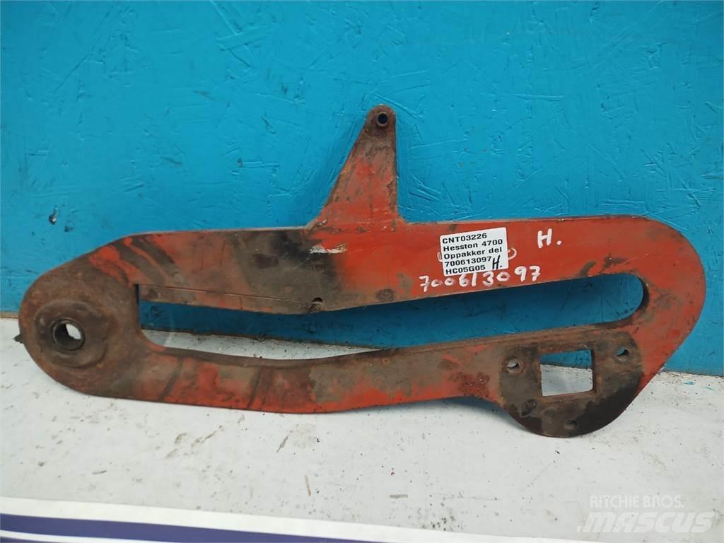 Hesston 4700 Muut maatalouskoneet