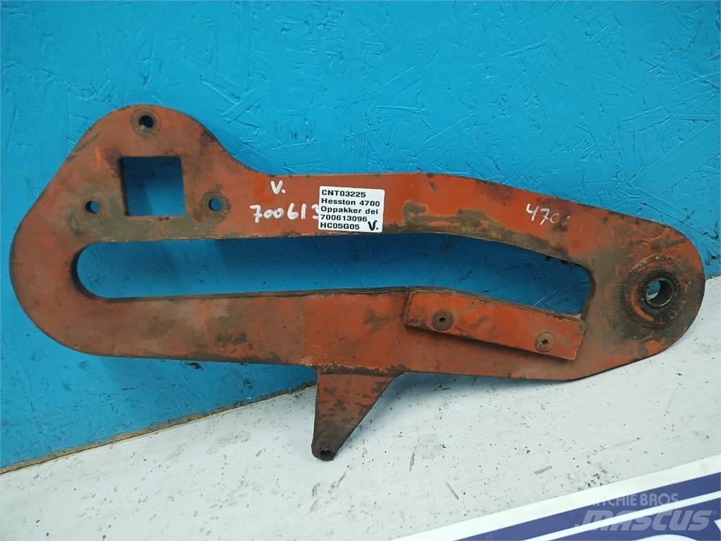 Hesston 4700 Muut maatalouskoneet