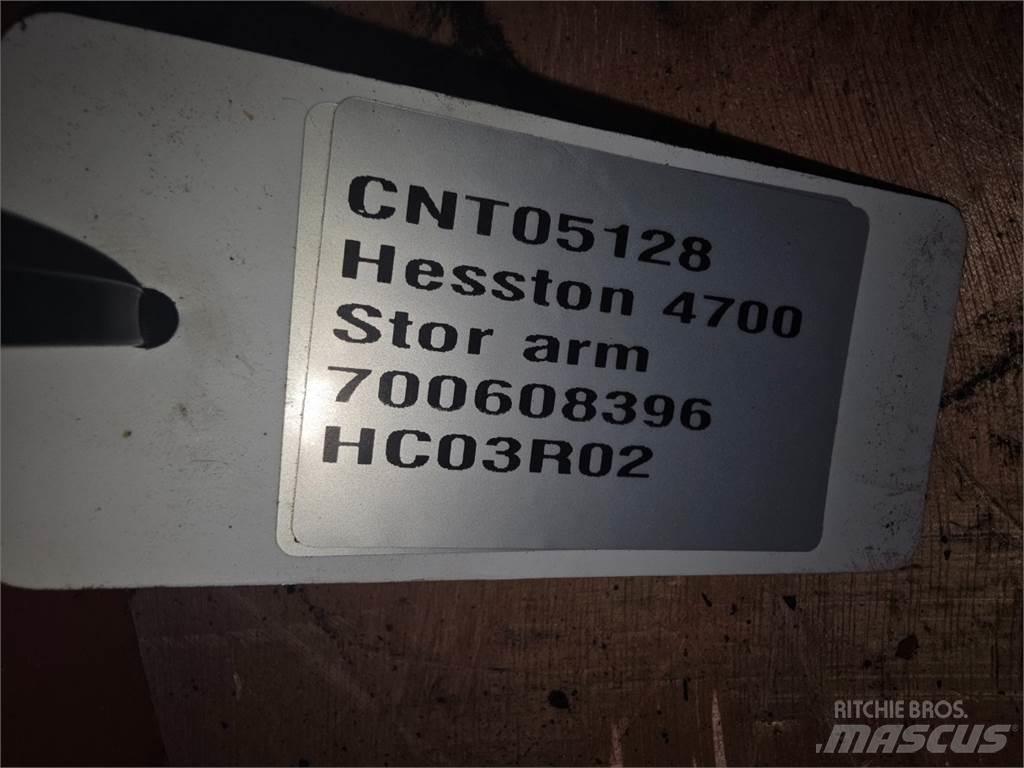 Hesston 4700 Muut heinä- ja tuorerehukoneet