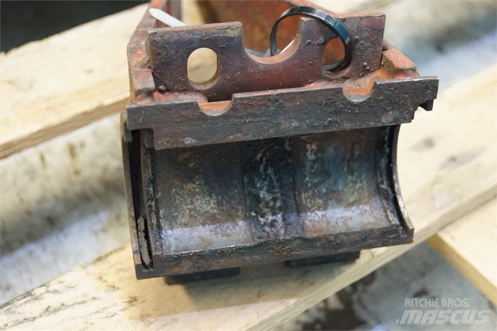 Hesston 4700 Muut maatalouskoneet