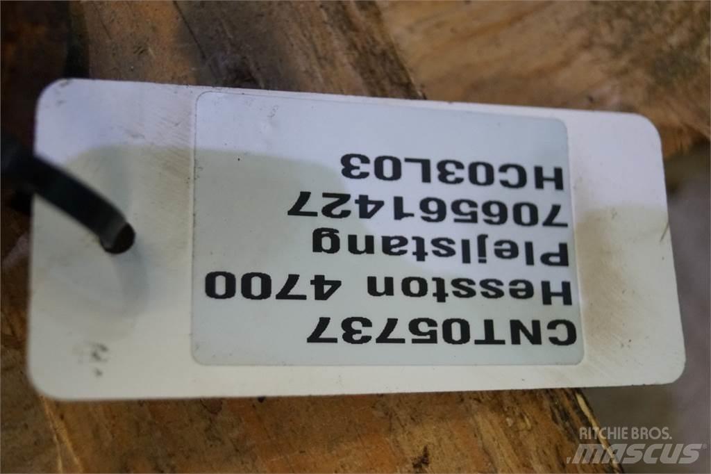 Hesston 4700 Muut maatalouskoneet