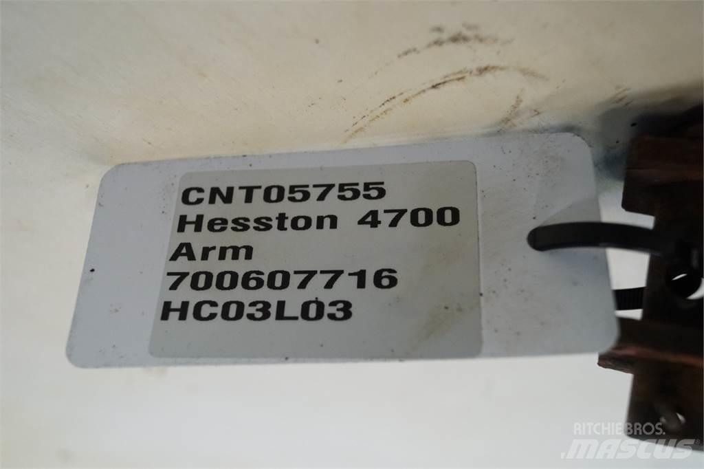 Hesston 4700 Muut heinä- ja tuorerehukoneet