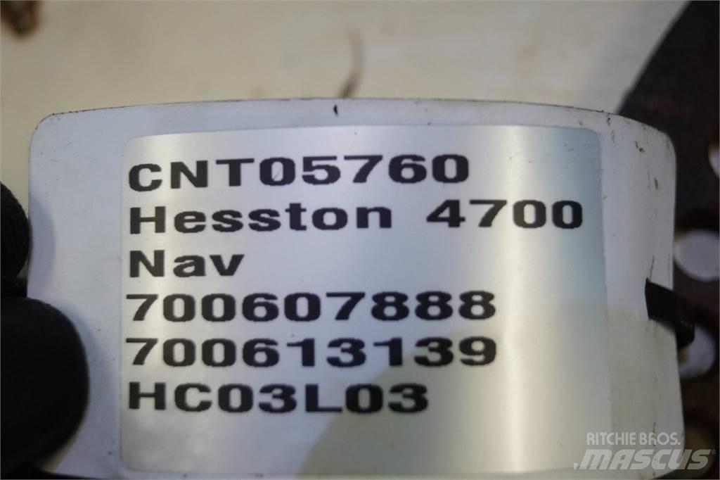 Hesston 4700 Muut heinä- ja tuorerehukoneet