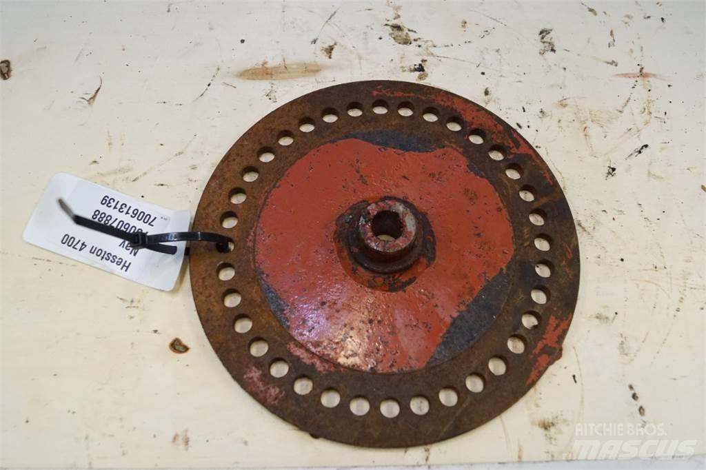 Hesston 4700 Muut heinä- ja tuorerehukoneet