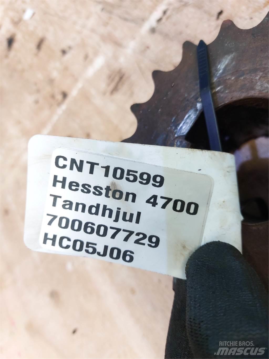 Hesston 4700 Muut maatalouskoneet