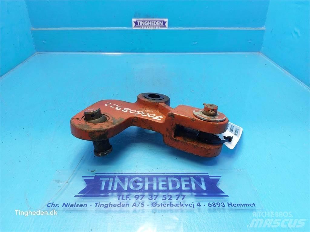 Hesston 4700 Paalipihdit