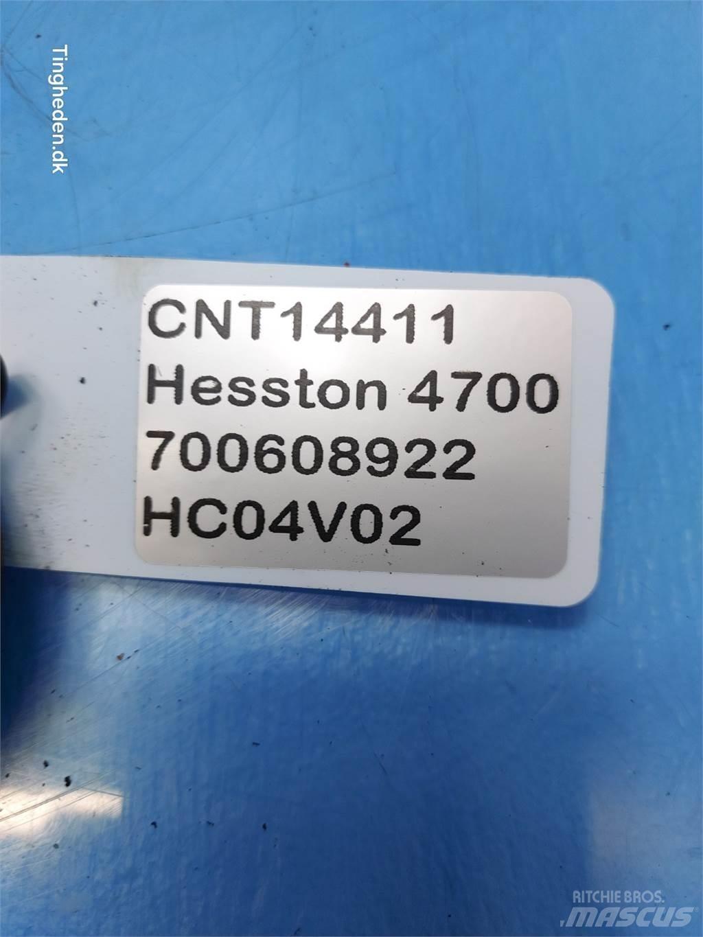 Hesston 4700 Paalipihdit