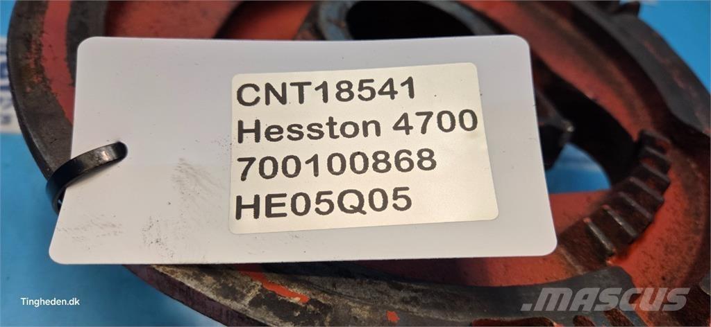 Hesston 4700 Muut heinä- ja tuorerehukoneet