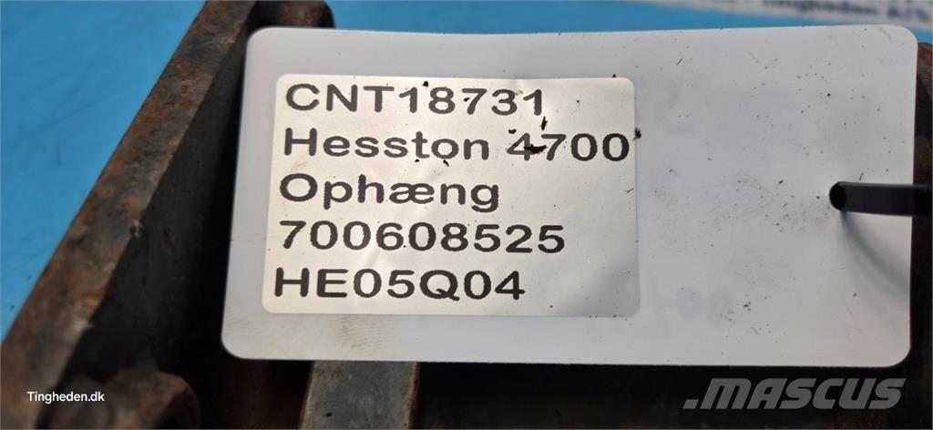 Hesston 4700 Muut heinä- ja tuorerehukoneet