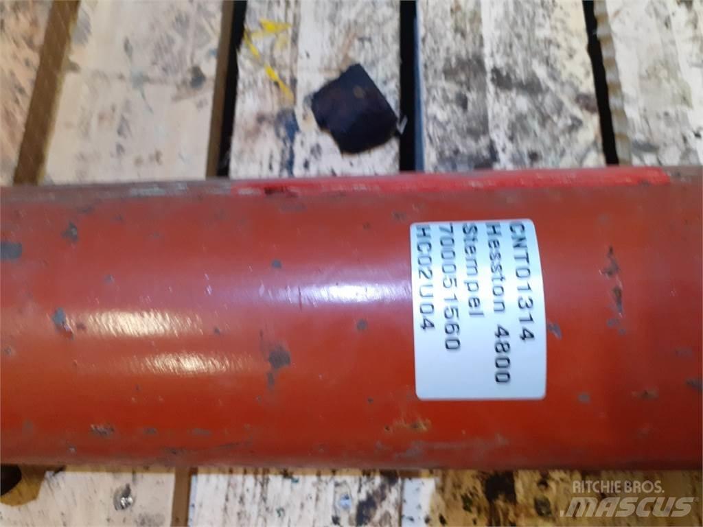 Hesston 4800 Paalipihdit
