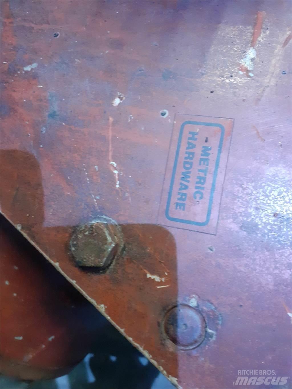Hesston 4900 Vaihteisto