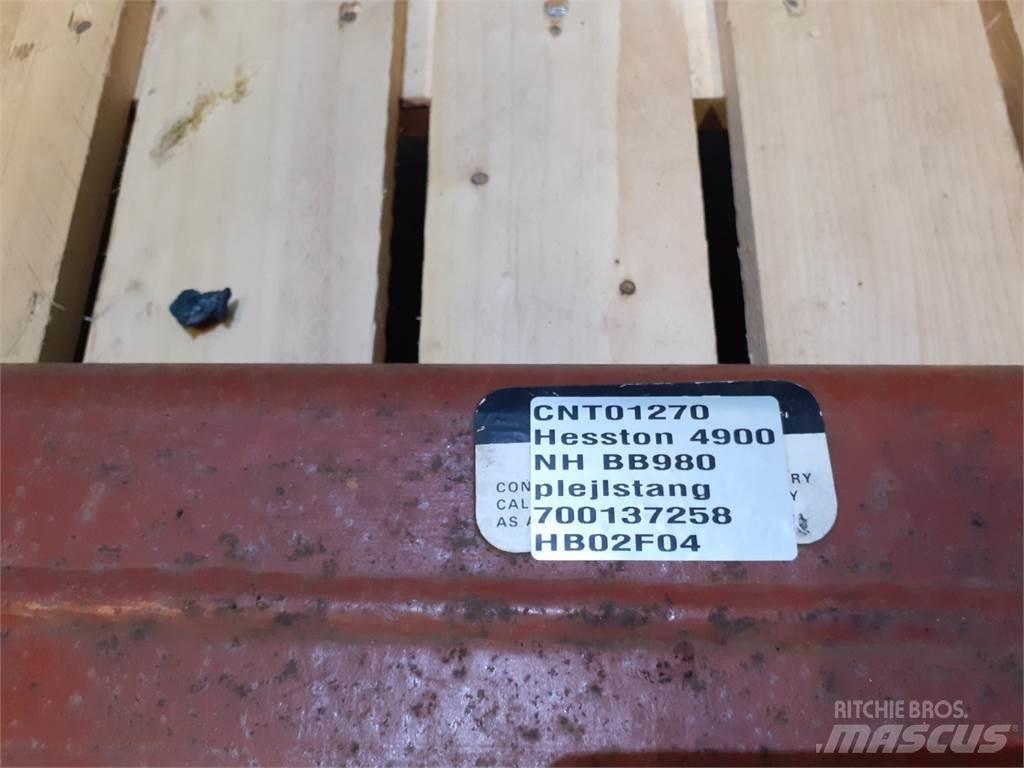 Hesston 4900 Muut heinä- ja tuorerehukoneet