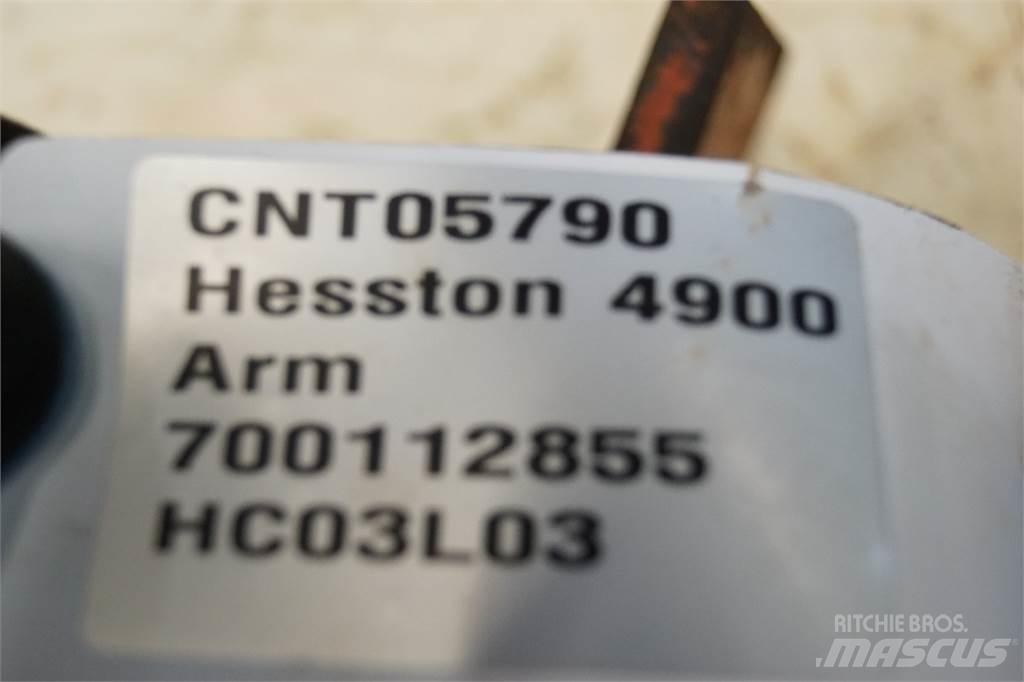 Hesston 4900 Muut heinä- ja tuorerehukoneet