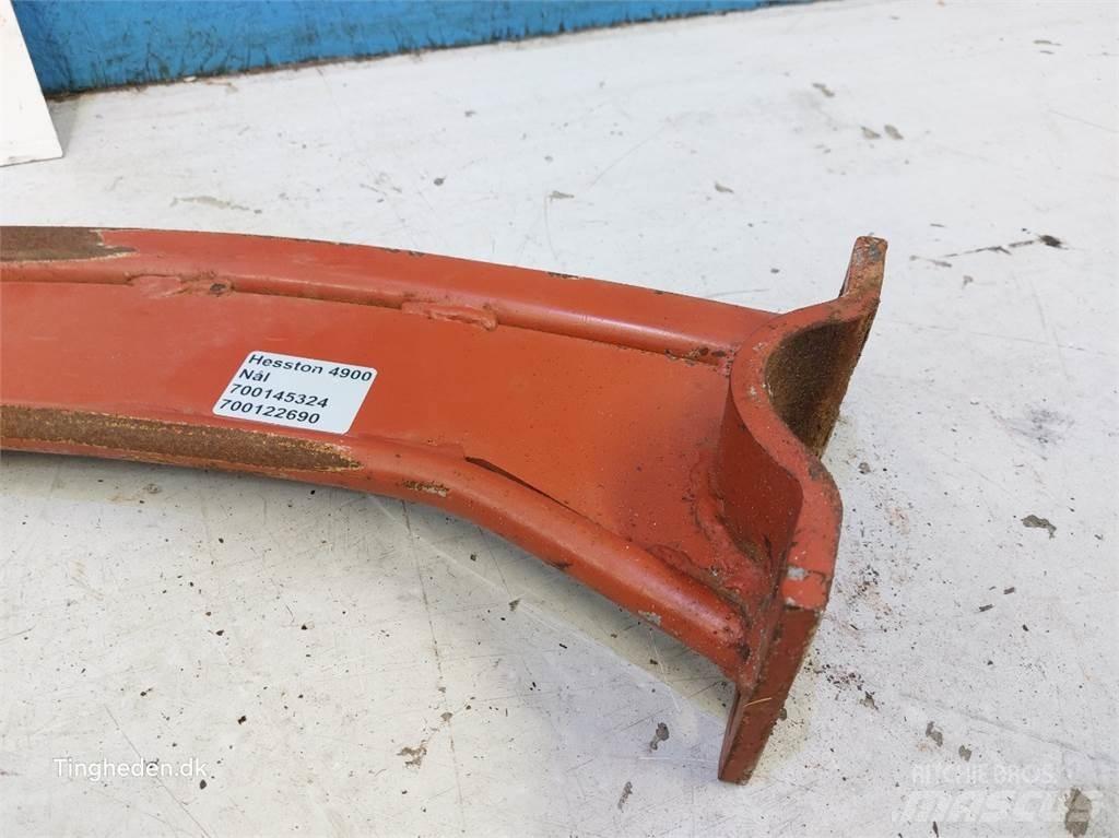 Hesston 4900 Muut maatalouskoneet