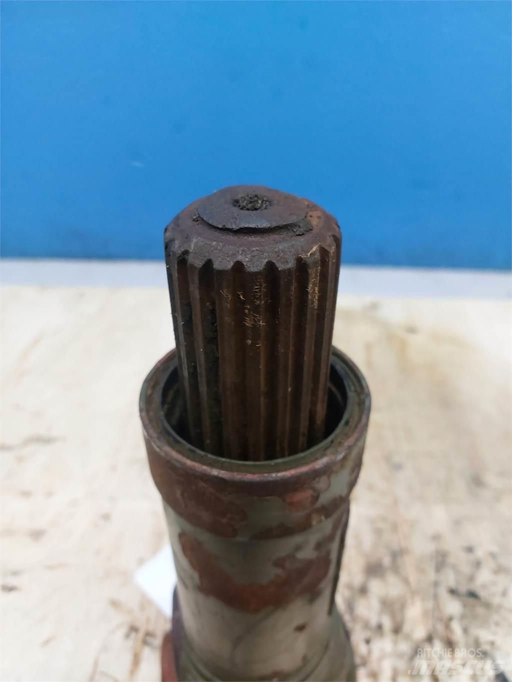 Hydrema 806 Akselit