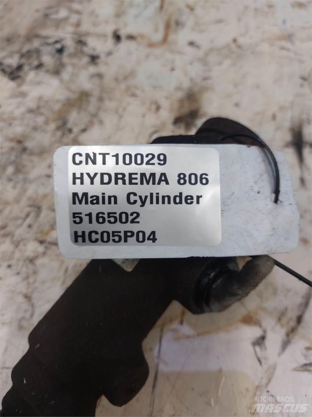 Hydrema 806 Moottorit