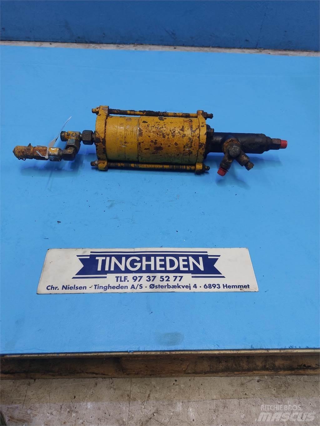 Hydrema 806 Hydrauliikka