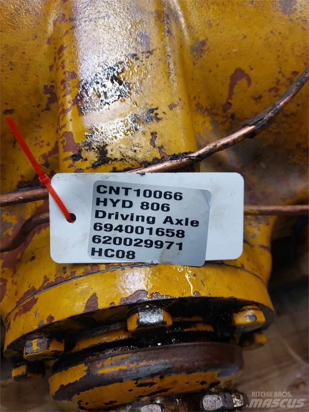 Hydrema 806 Akselit