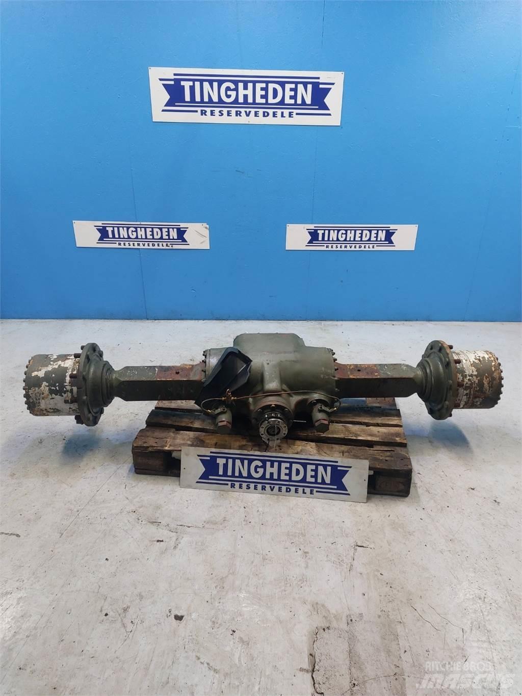 Hydrema 806 Akselit