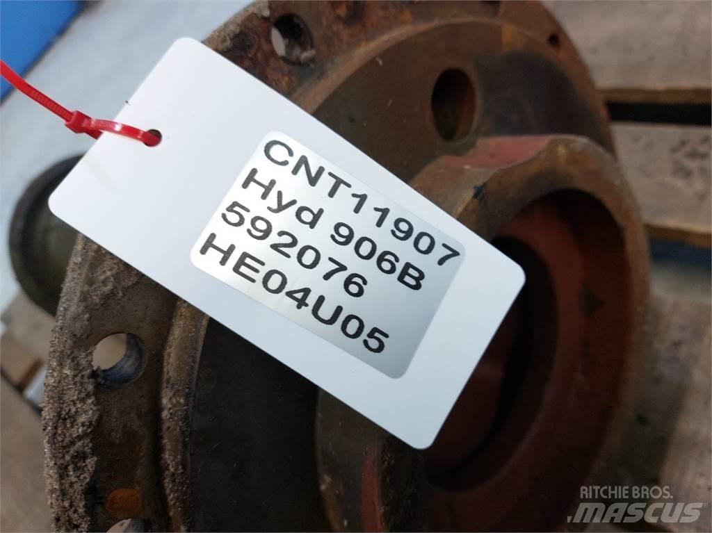 Hydrema 806 Akselit
