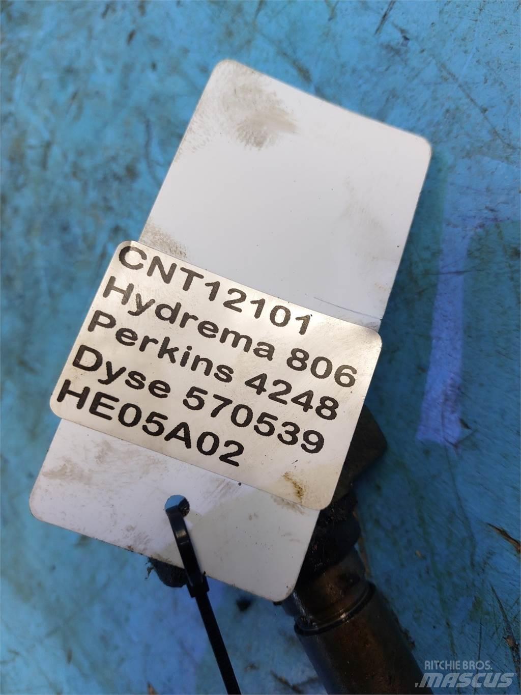 Hydrema 806 Moottorit