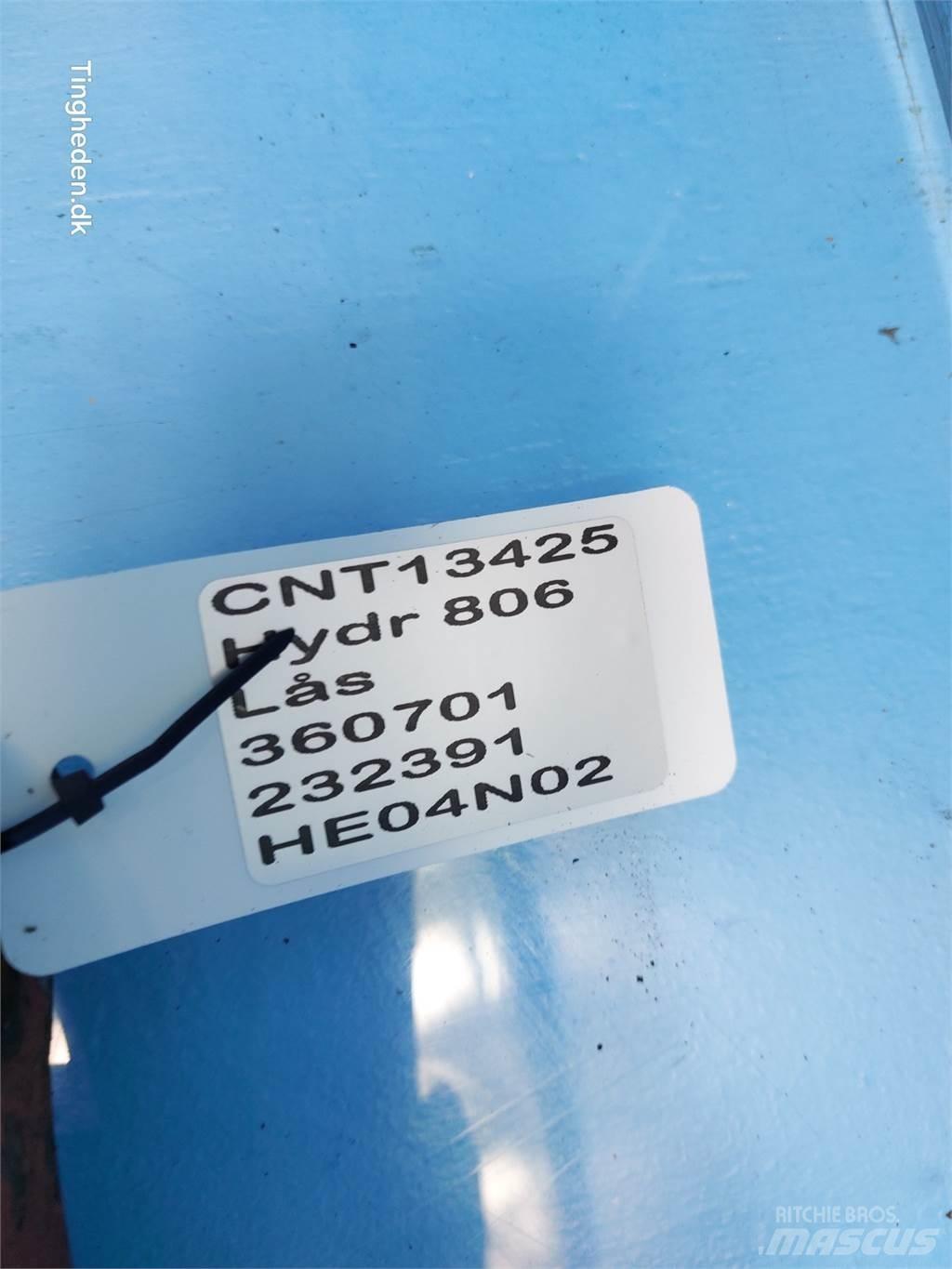 Hydrema 806 Kaivuulaitteet