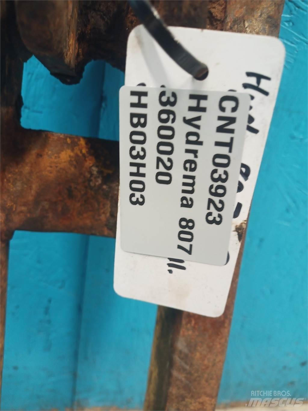 Hydrema 807 Kaivuulaitteet