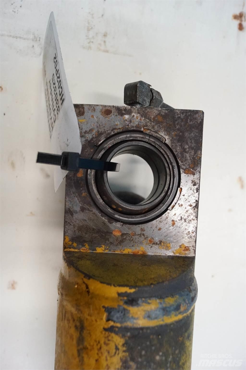 Hydrema 807 Akselit