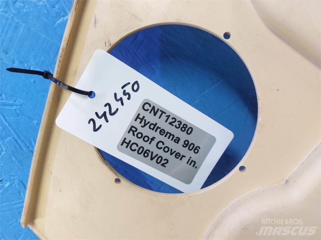 Hydrema 906 Ohjaamo ja sisusta