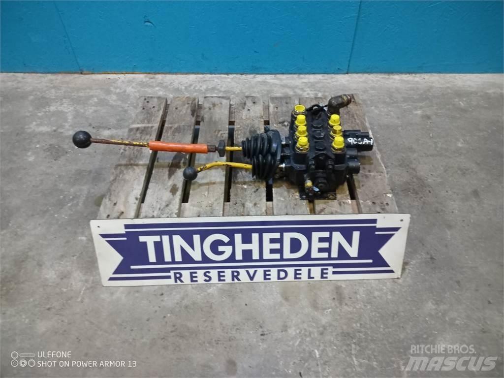 Hydrema 906A Hydrauliikka
