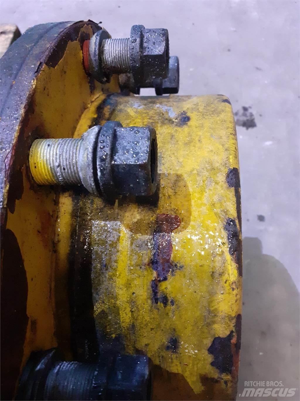 Hydrema 906B Akselit