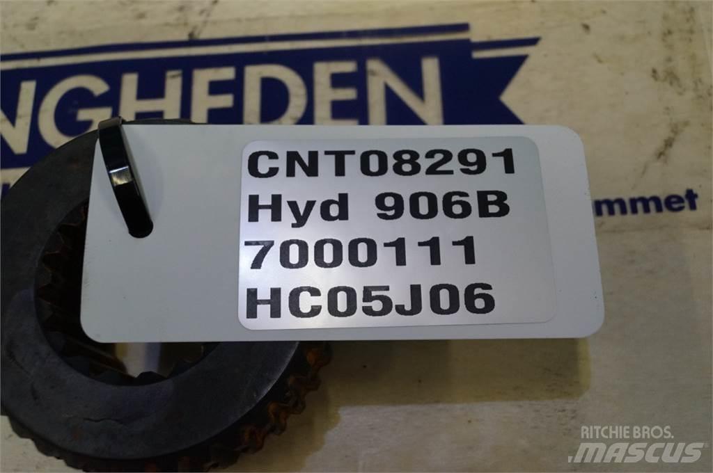 Hydrema 906B Akselit