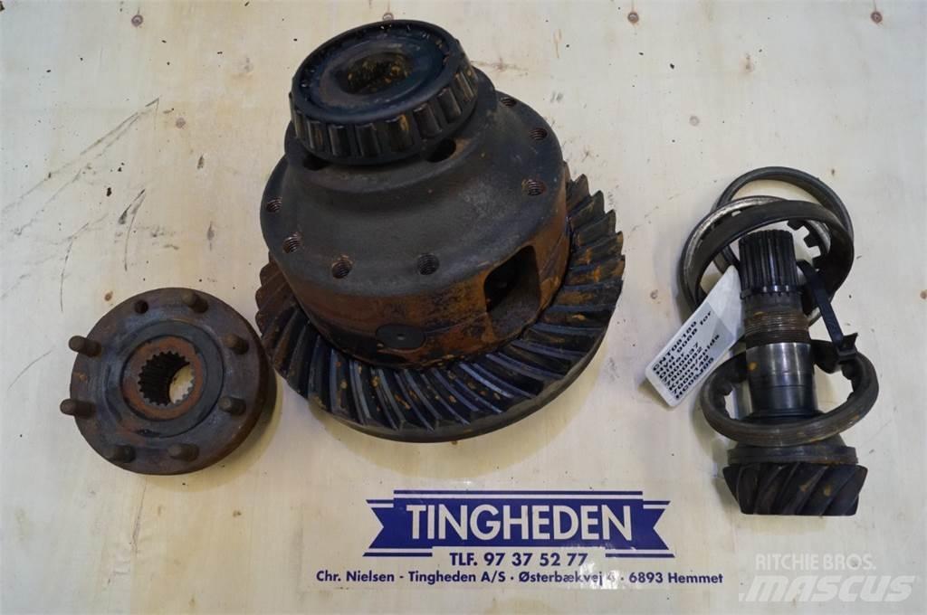 Hydrema 906B Akselit
