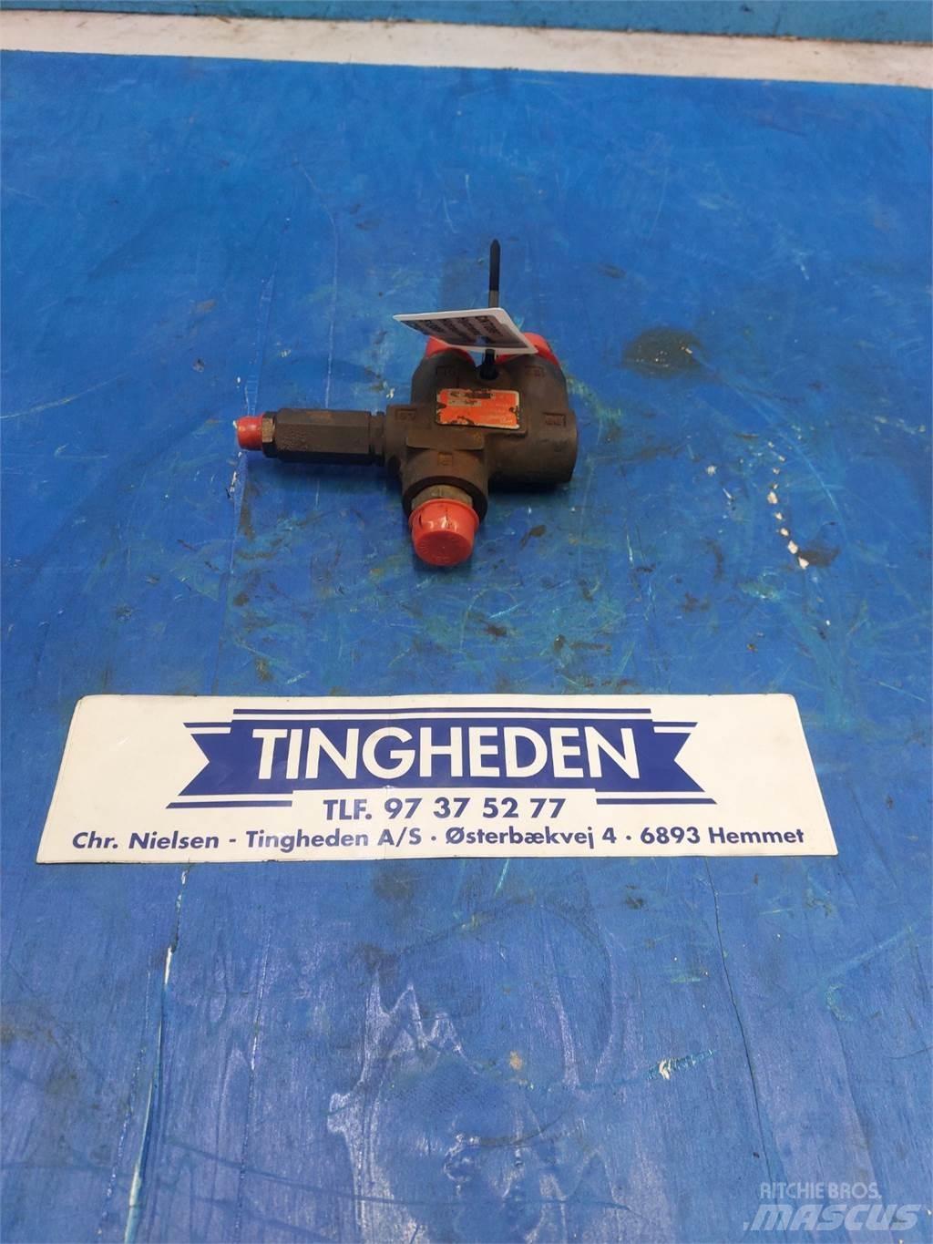 Hydrema 906B Hydrauliikka