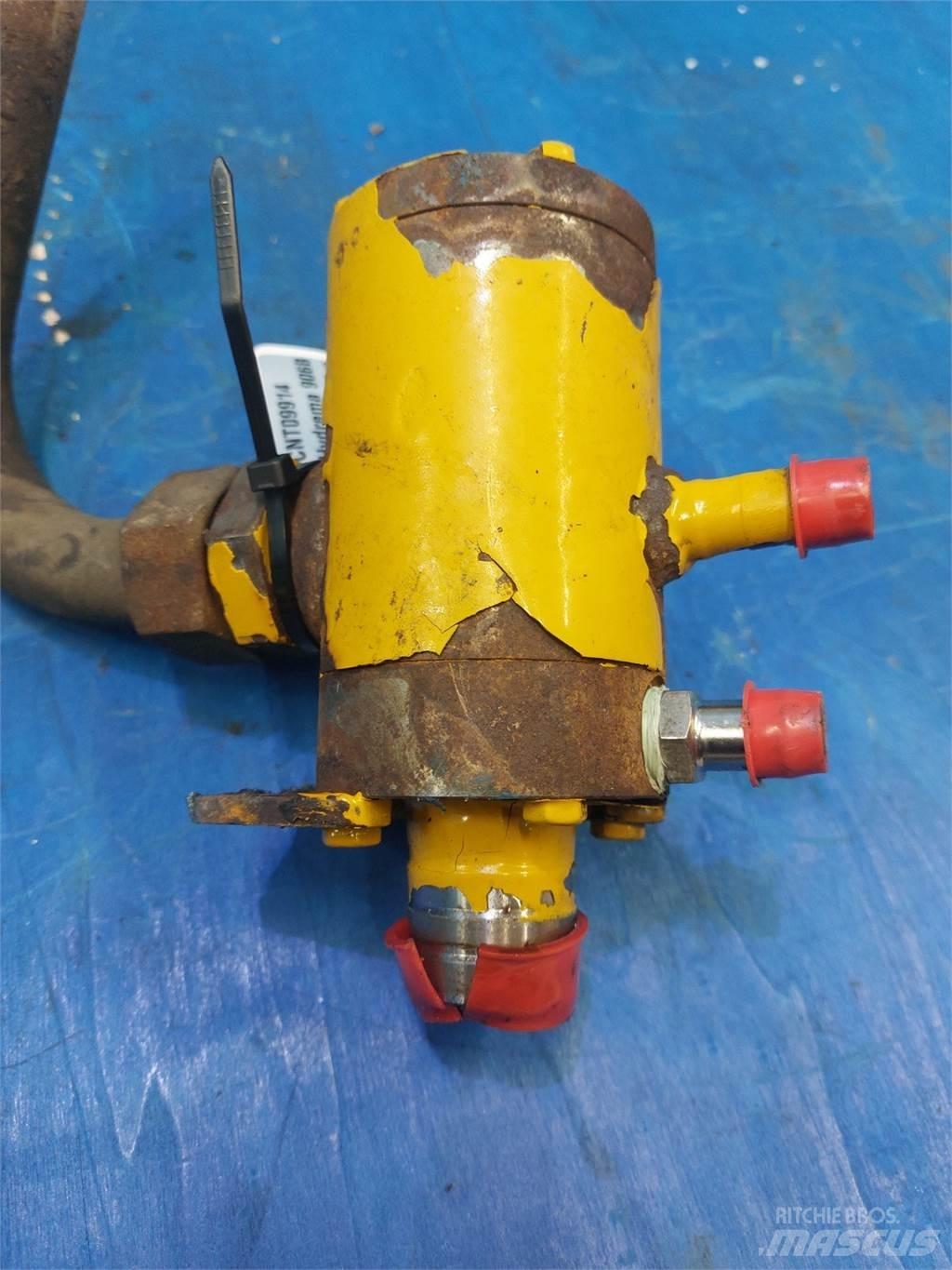 Hydrema 906B Hydrauliikka