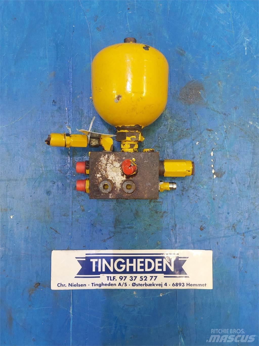 Hydrema 906B Hydrauliikka