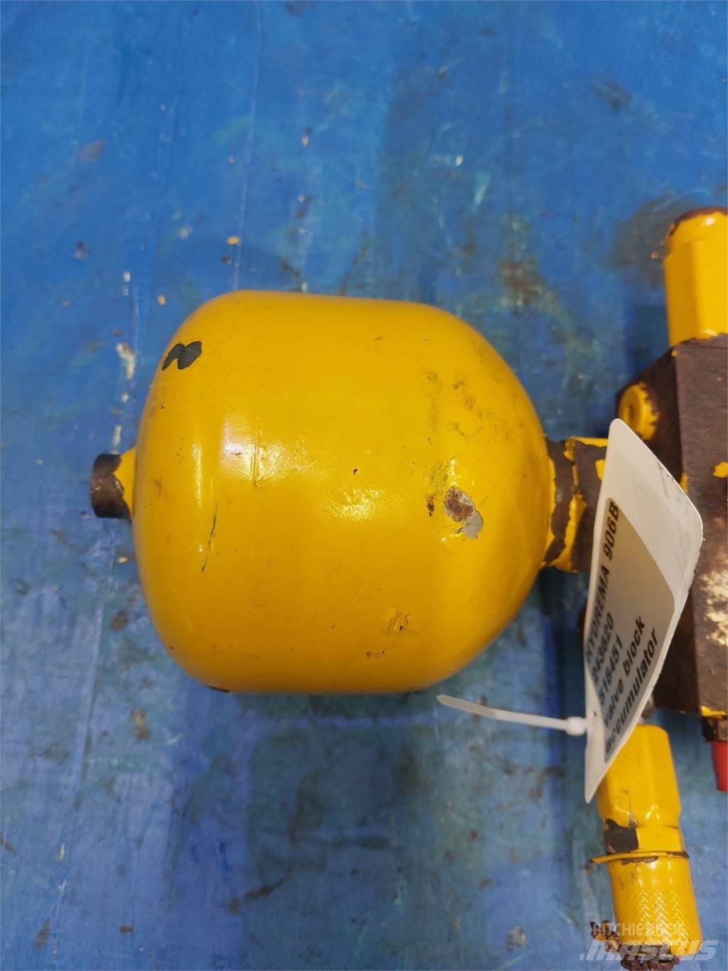 Hydrema 906B Hydrauliikka