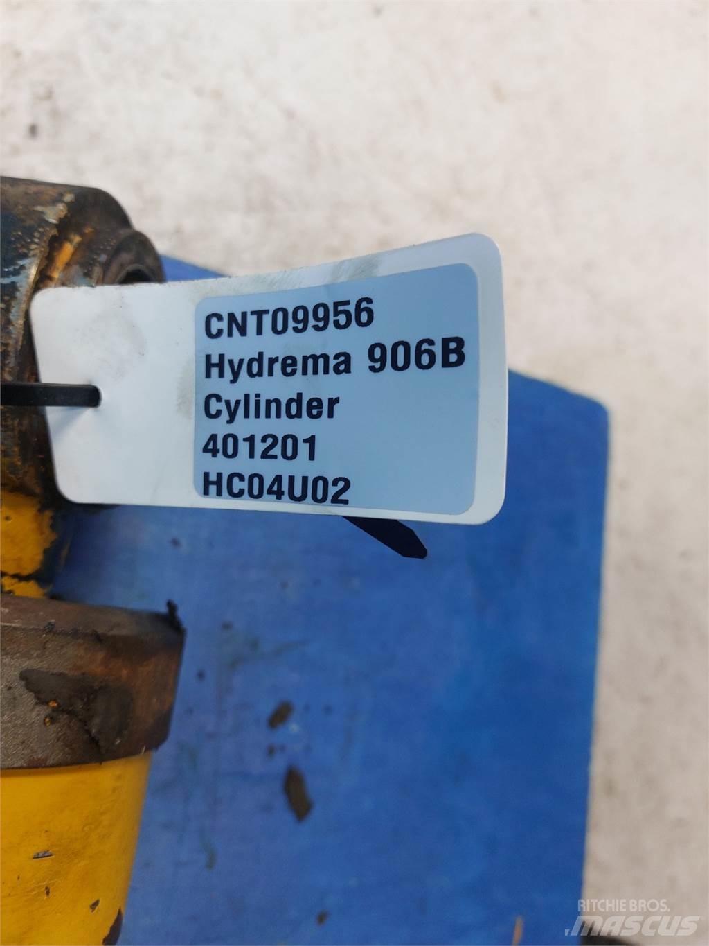 Hydrema 906B Puomit