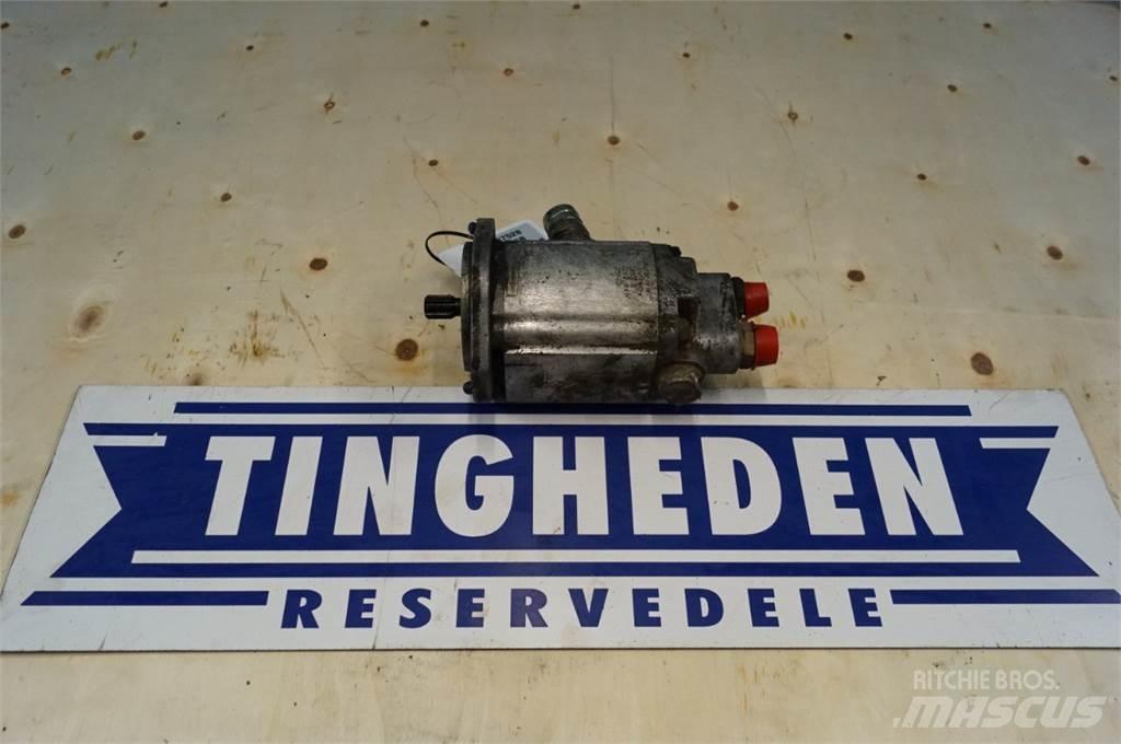 Hydrema 906B Hydrauliikka