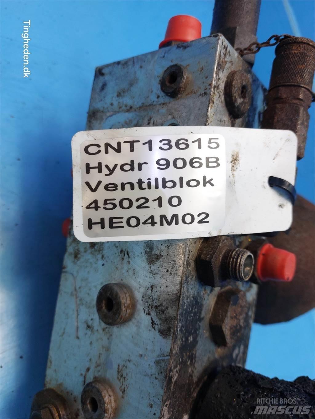 Hydrema 906B Hydrauliikka