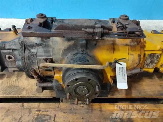 Hydrema 906C Akselit