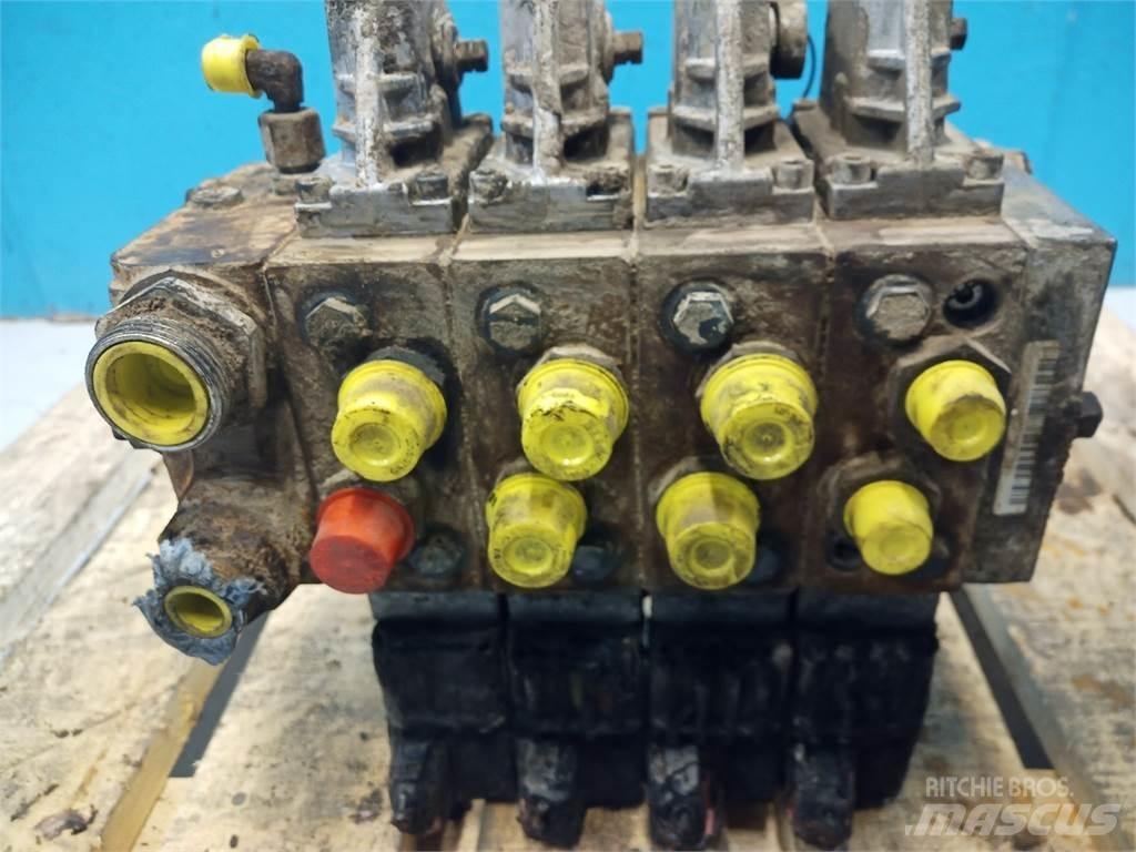 Hydrema 906C Hydrauliikka