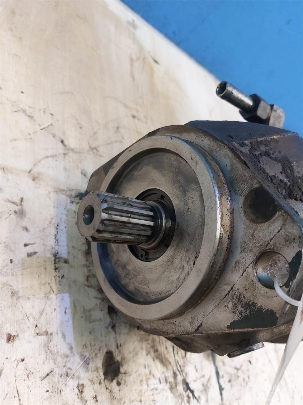 Hydrema 906C Hydrauliikka